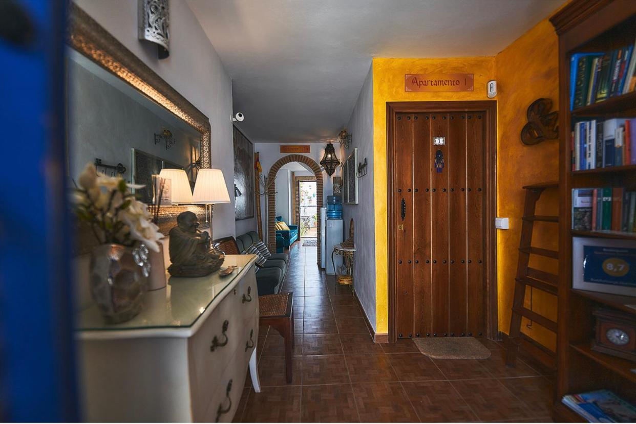Buddhalounge Apartments Ronda Bagian luar foto