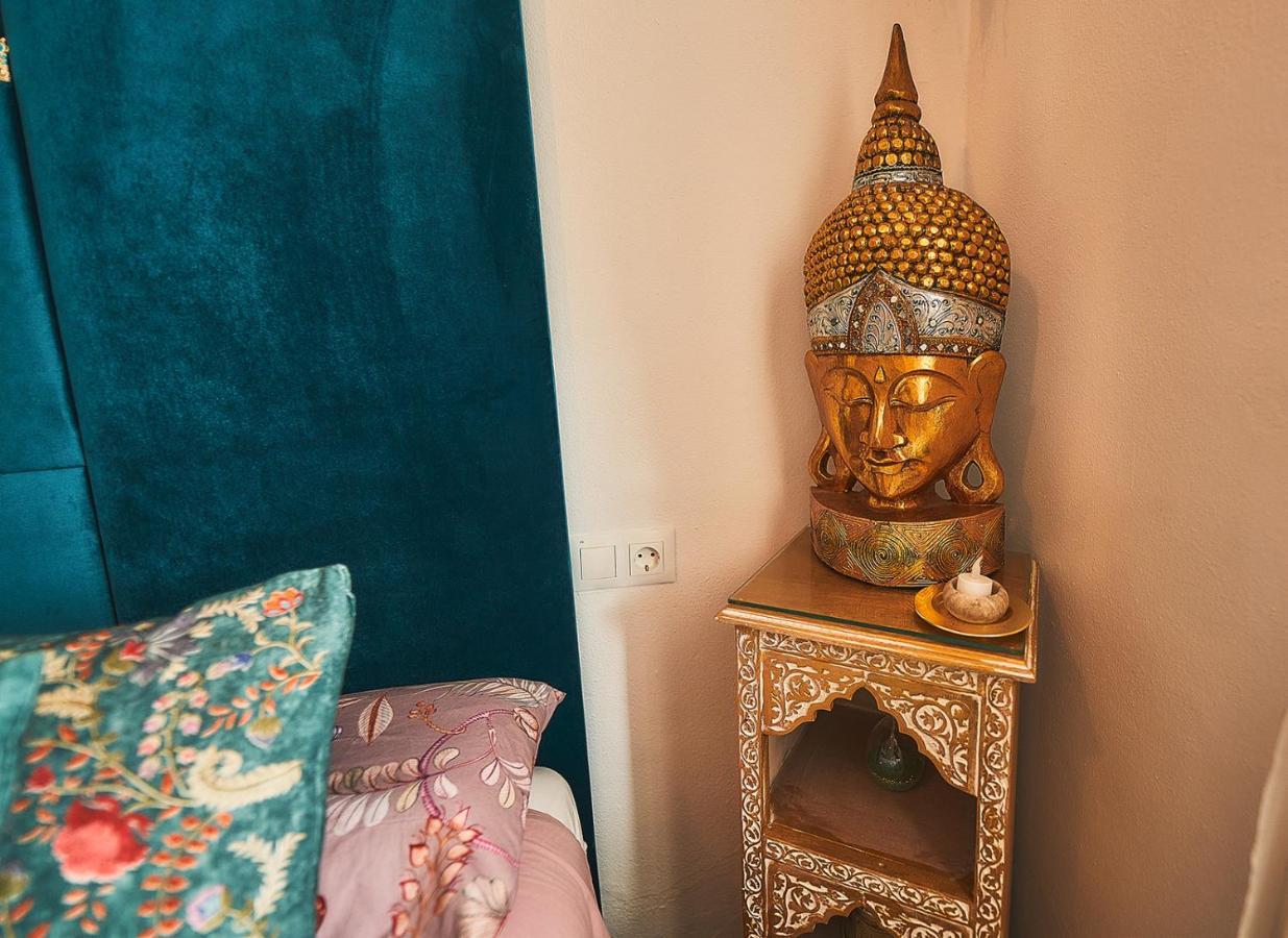 Buddhalounge Apartments Ronda Bagian luar foto